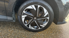 MG MG4 125kW SE EV 51kWh 5dr Auto Electric Hatchback